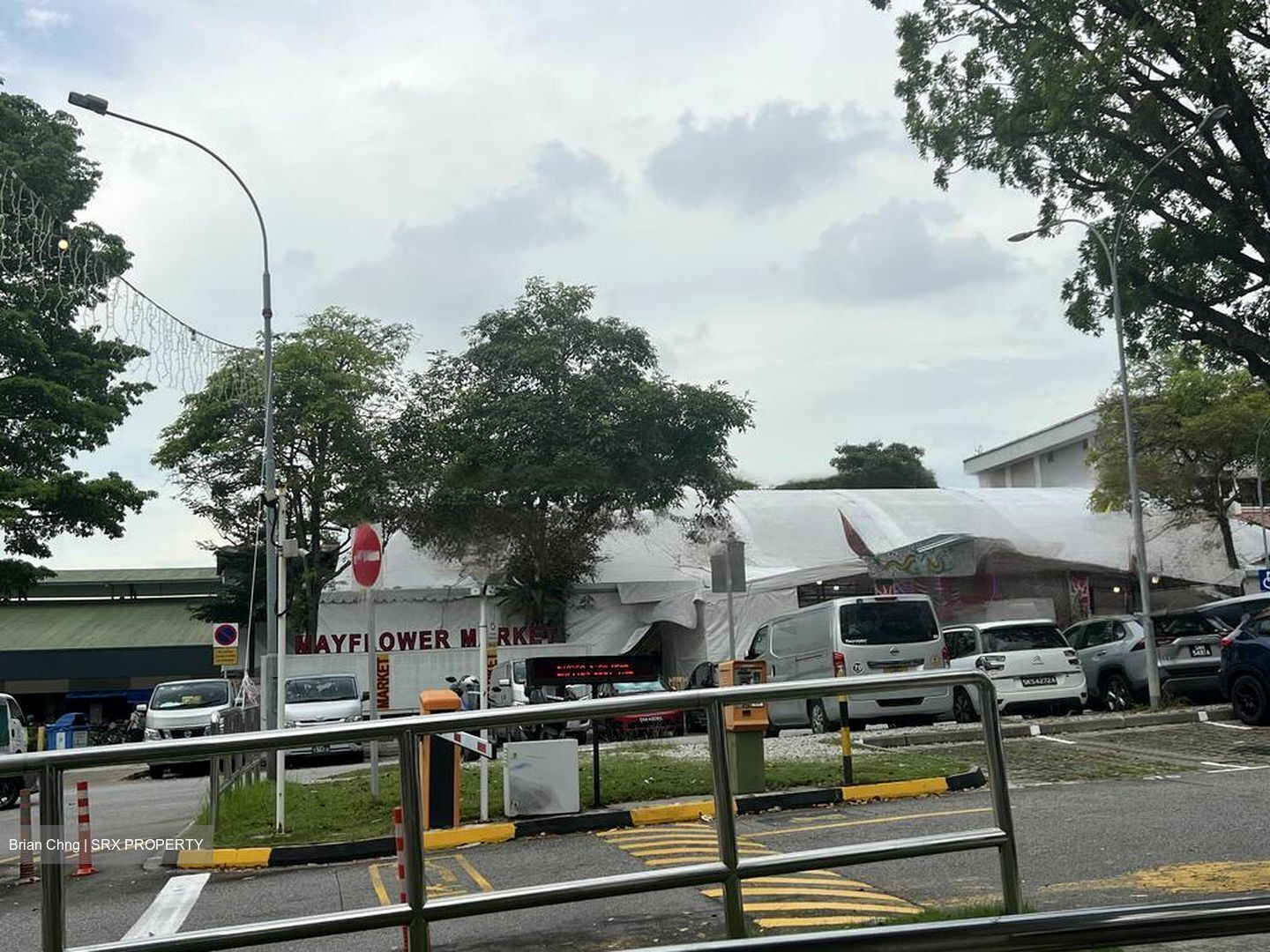 Mayflower Shopping & Food Centre (D20), Shop House #462653061